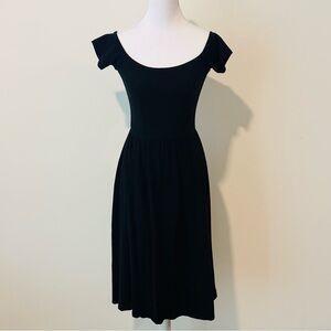 Off-Shoulder Black Knit Midi Dress 🖤